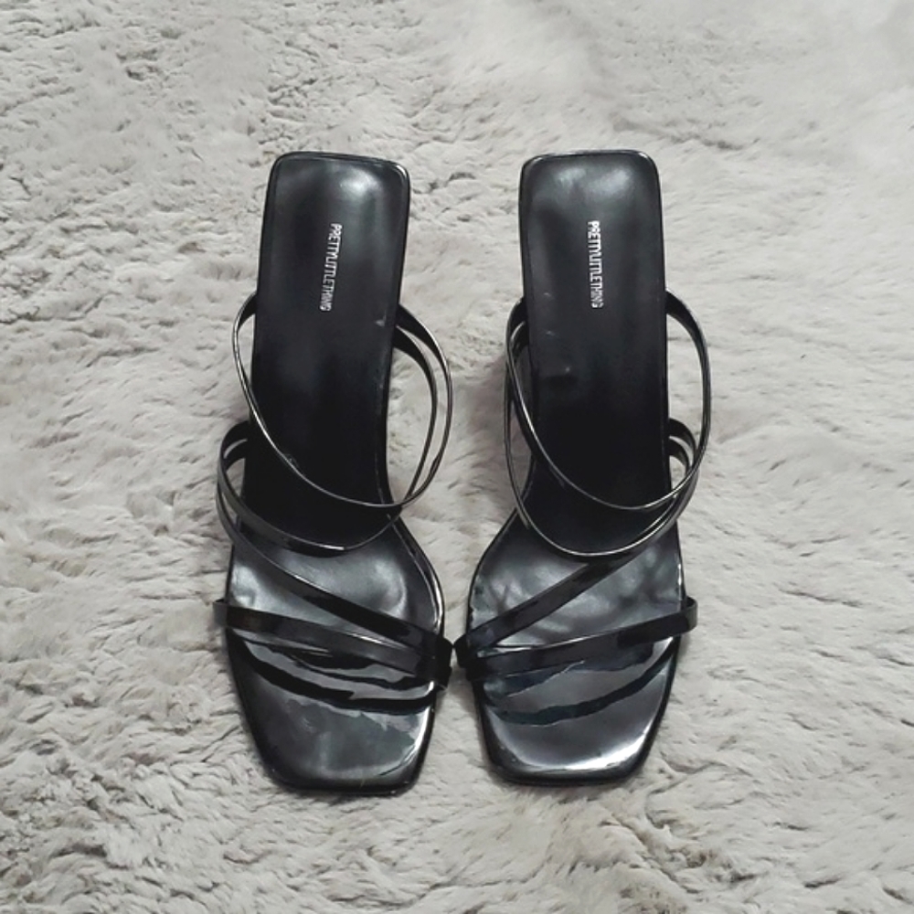 Pretty Little Thing black strappy block heels sandals - size 6